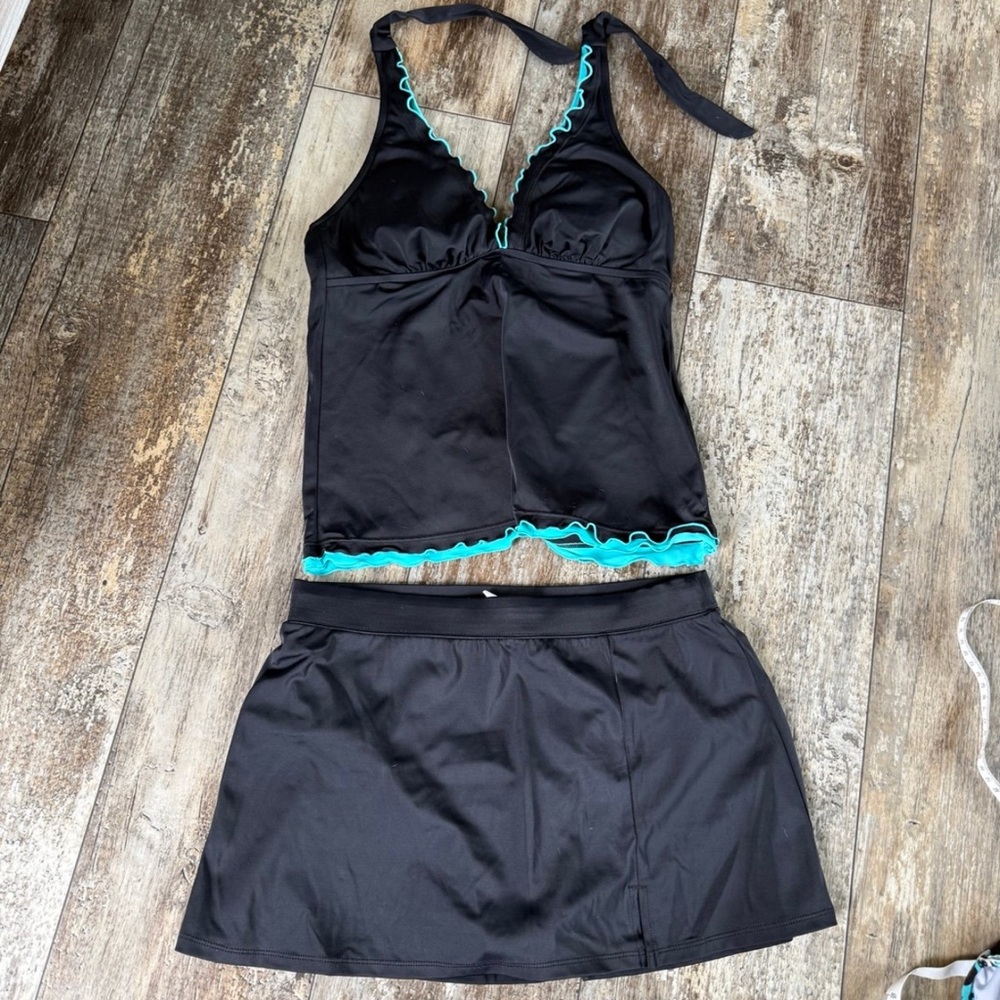 2 for $30 sale: Jamaica Bay black swim suit / skirt tankini halter aqua trim - M